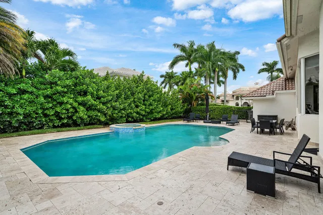 St. Andrews Country Club Residence photo 50