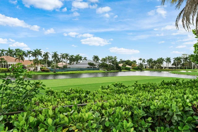 St. Andrews Country Club Residence photo 54