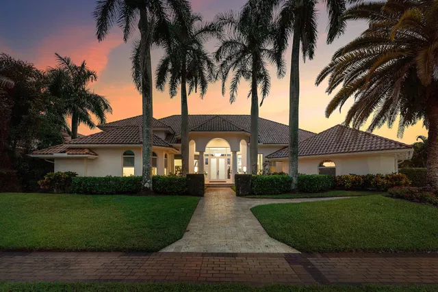 St. Andrews Country Club Residence photo 64