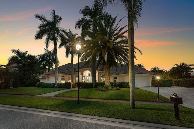St. Andrews Country Club Residence photo 65
