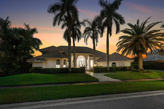 St. Andrews Country Club Residence photo 66