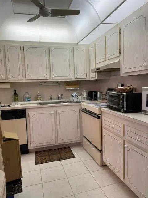  Residence photo 11