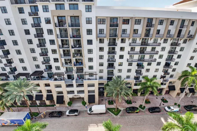 Townsend Place Unit Ph37 photo 24