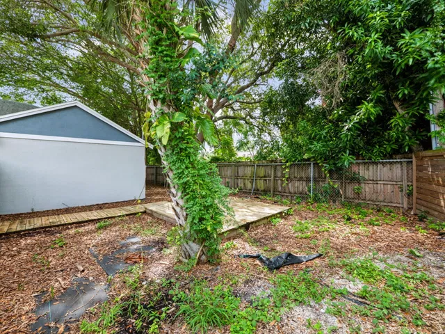  Residence photo 21