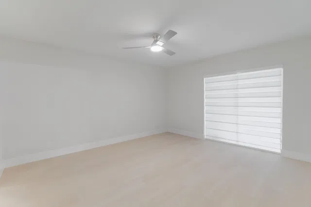 Unit C photo 19