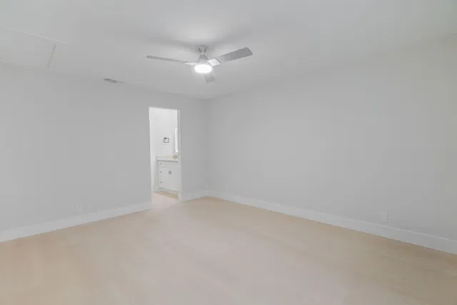 Unit C photo 20