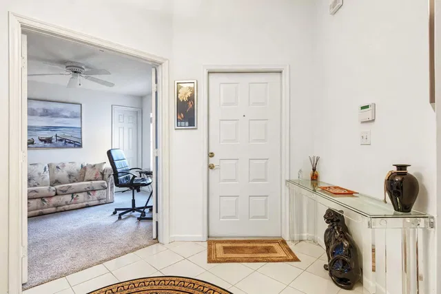  Residence photo 7