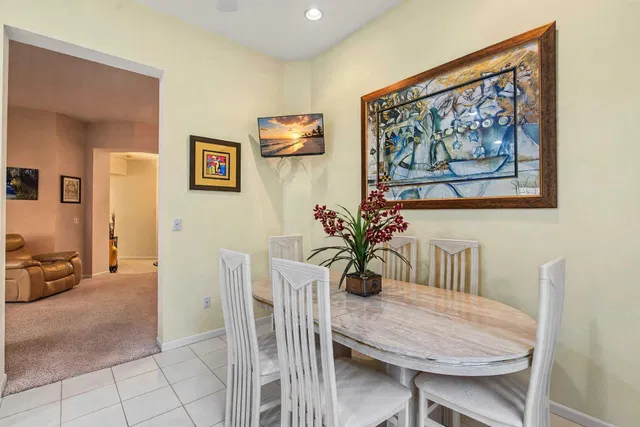  Residence photo 21