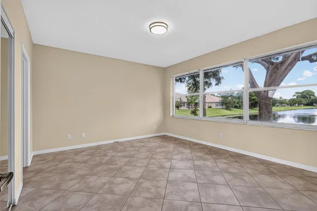  Residence photo 18