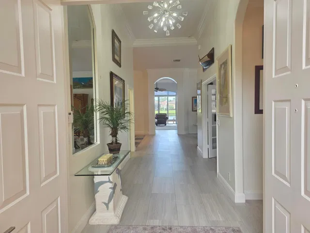 Residence photo 4