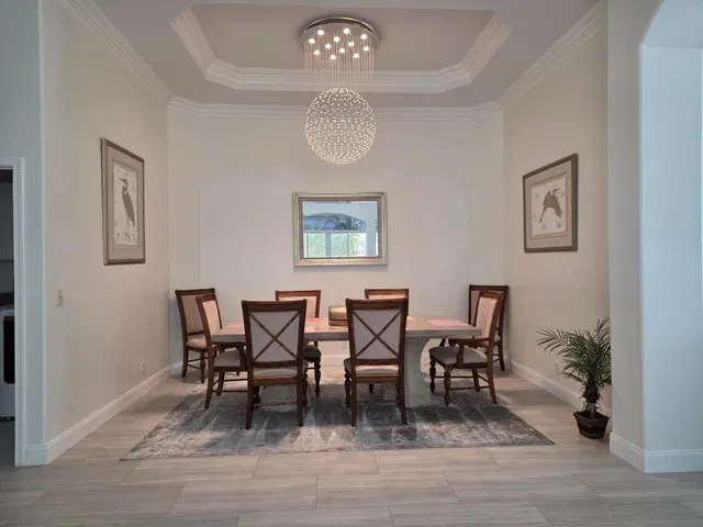 Residence photo 6