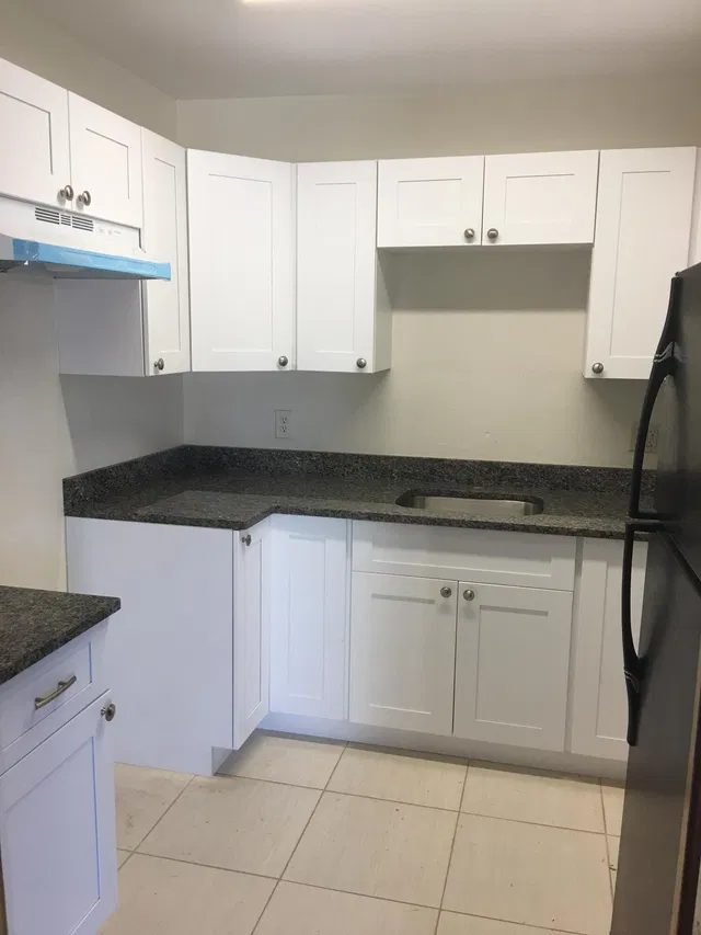 Residence photo 2