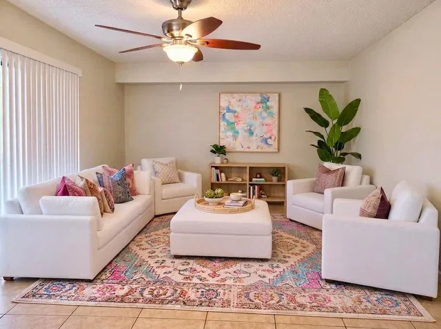 West Palm Beach Residence photo 2