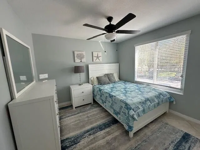 Unit 110 photo 11