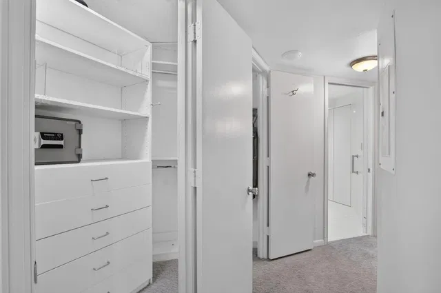 550 S Ocean Boca Residence photo 22