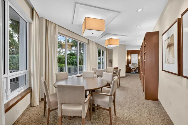 550 S Ocean Boca Residence photo 37