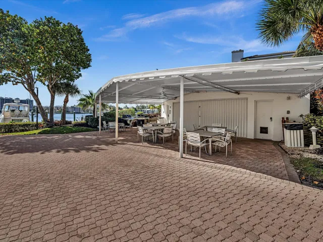 550 S Ocean Boca Residence photo 54