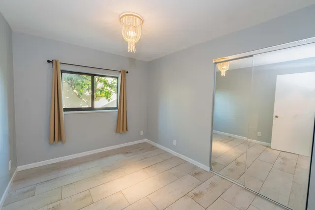  Residence photo 22