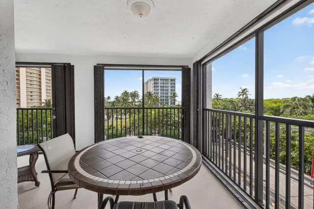 Unit 409 photo 26