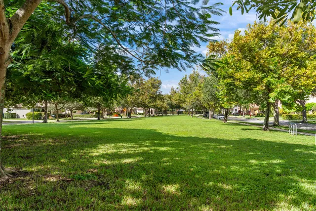 Residence photo 13