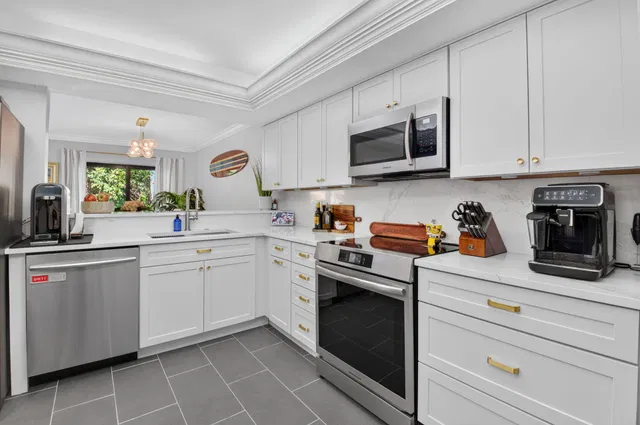 Unit 22870 photo 18