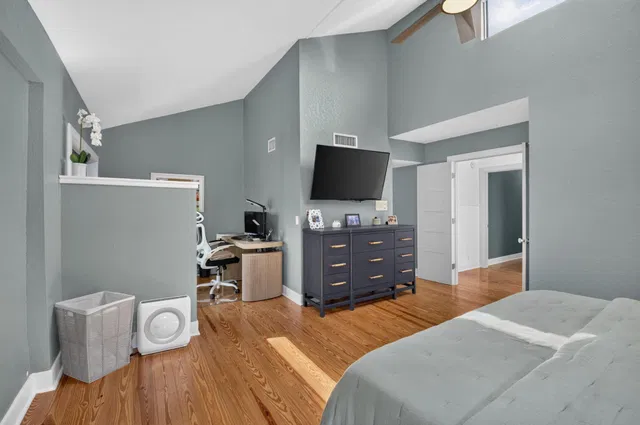 Unit 22870 photo 29