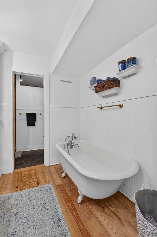 Unit 22870 photo 35