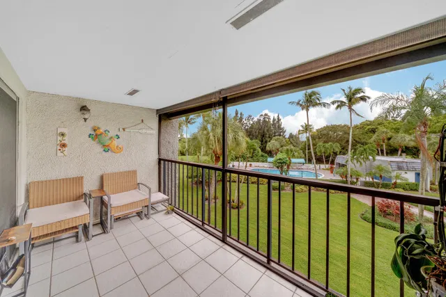 Residence photo 45