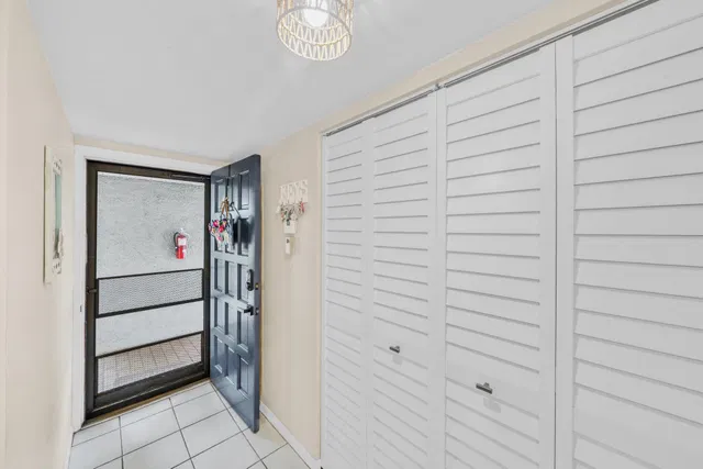 Residence photo 54
