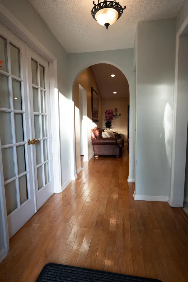 Residence photo 3