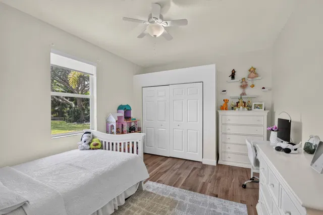 Residence photo 35