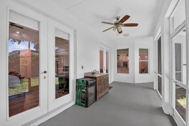 Residence photo 50