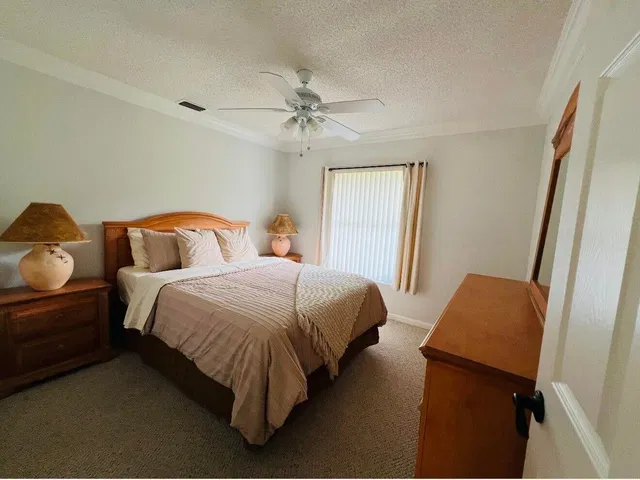 Residence photo 14