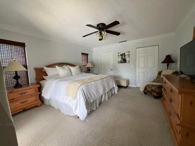 Residence photo 15