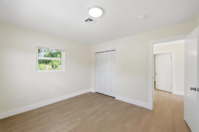 Residence photo 17