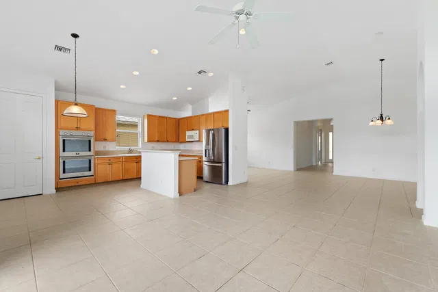 Residence photo 14
