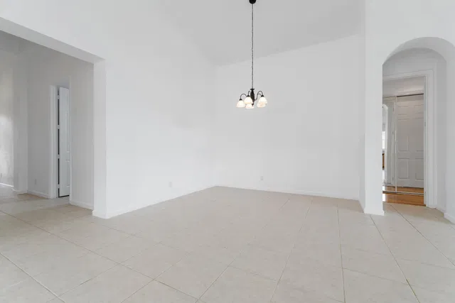 Residence photo 20