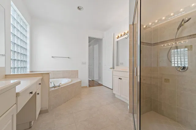 Residence photo 27