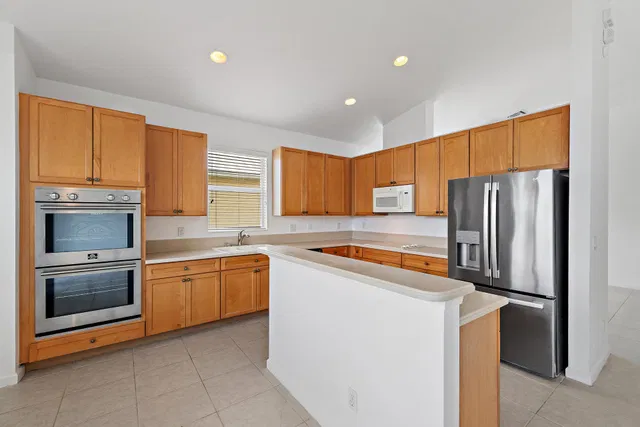 Residence photo 72