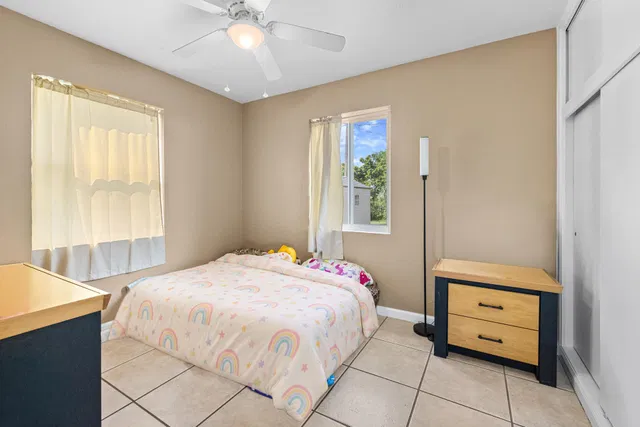 Residence photo 13