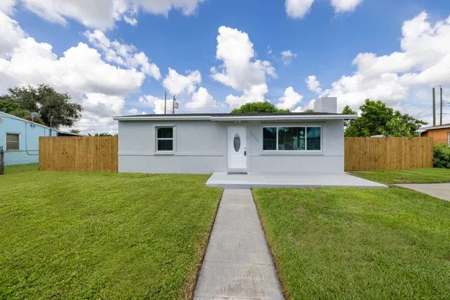 Residence photo 20