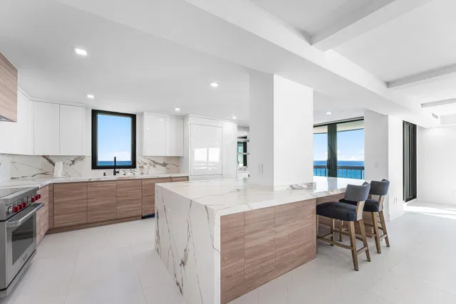 Eastpointe Singer Island Unit 19D photo 7