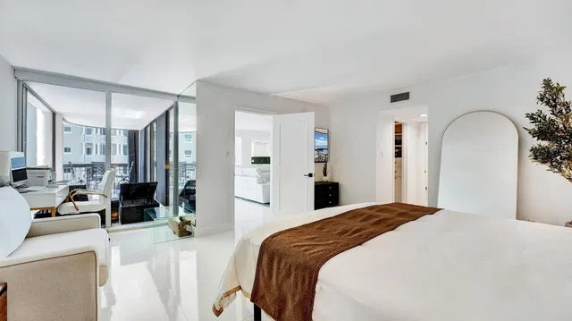 Eastpointe Singer Island Unit 6C photo 13