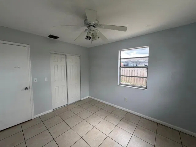 Residence photo 7