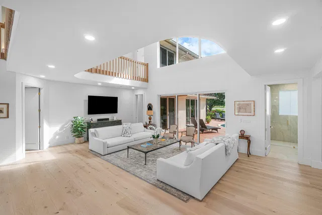 Residence photo 6
