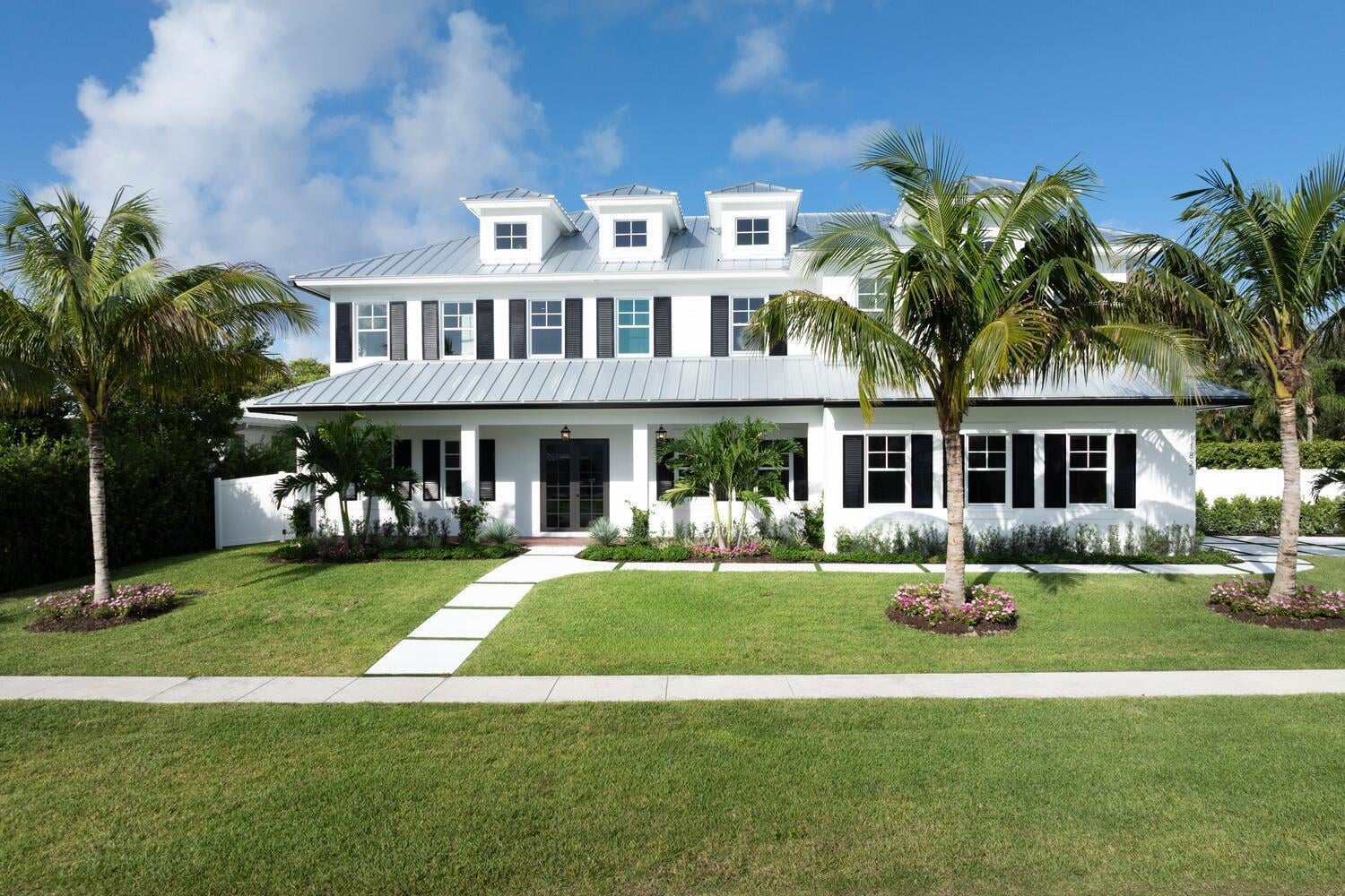 Residence photo 2