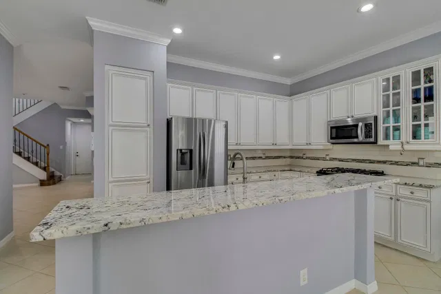 Residence photo 10