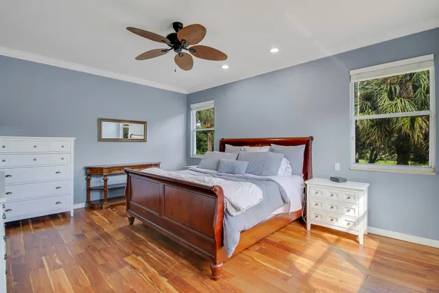 Residence photo 23