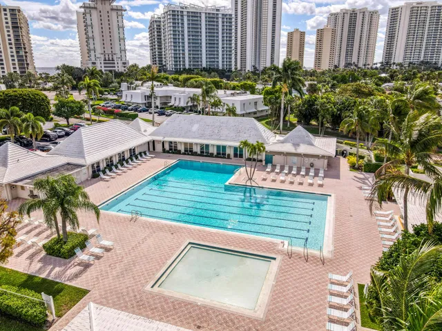 Singer Island Unit 11 photo 17