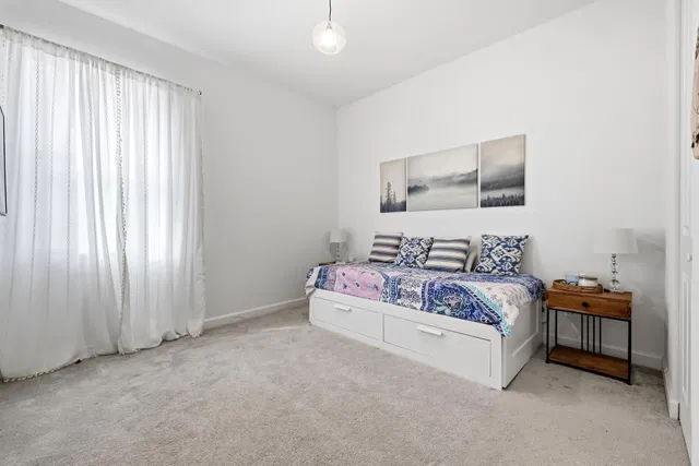  Residence photo 21